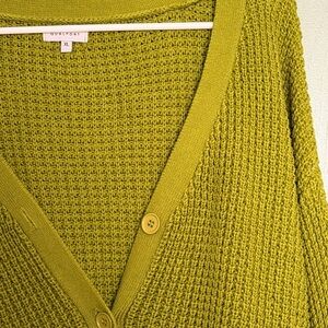 Women's Green Sweater